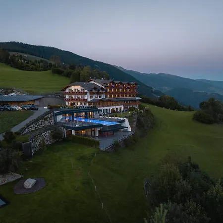 Panoramahotel Huberhof 4* Maranza